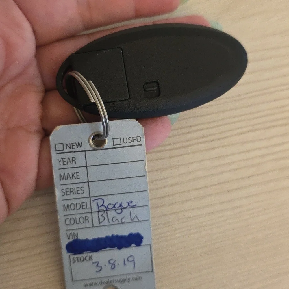 Nissan Rogue Key Fob 2019 - Picture 2 of 2